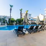 ホテル Motto Premium Hotel&spa マルマリス