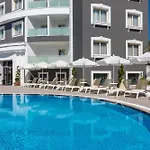 Hotel Motto Premium Hotel&spa 4*