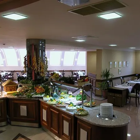 Hotel Motto Premium Hotel&spa 4*