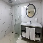 فندق Motto Premium Hotel&spa 4*