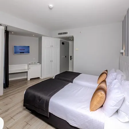 Motto Premium Hotel&spa 马尔马里斯